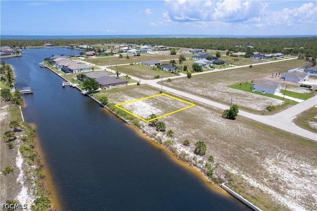 4106 NW 39th Ln, Cape Coral, FL 33993