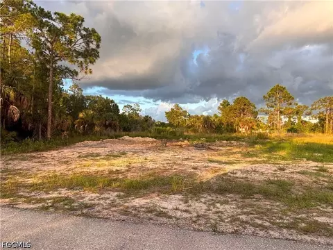 2914 N Elaine Ave, Lehigh Acres, FL 33971