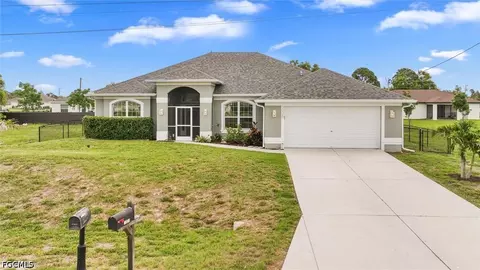 3225 NW 2nd Pl, Cape Coral, FL 33993