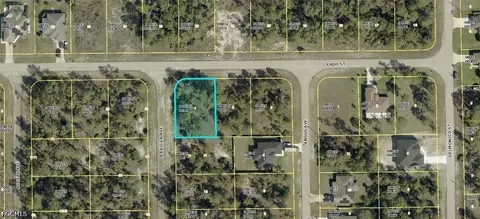 662 Ladd St, Lehigh Acres, FL 33974