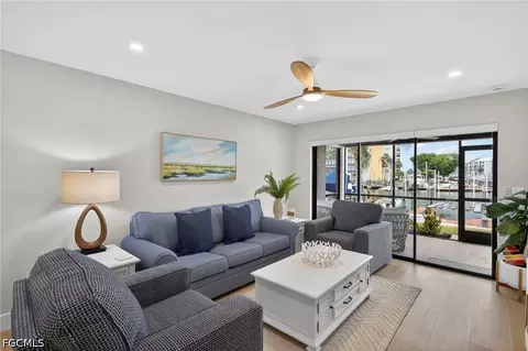 200 Lenell Rd #212, Fort Myers Beach, FL 33931