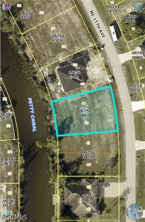 3714 NE 13th Ave, Cape Coral, FL 33909