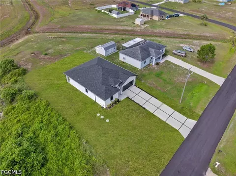 7071 Tide Cir, Labelle, FL 33935 photo 3