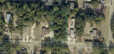 E First Ave, Crestview, FL 32539