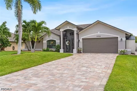 2721 Gleason Pkwy, Cape Coral, FL 33914