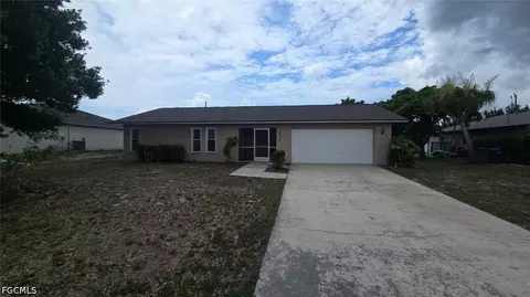 3912 SW 20th Pl, Cape Coral, FL 33914