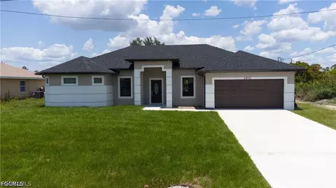 3728 9th St W, Lehigh Acres, FL 33971