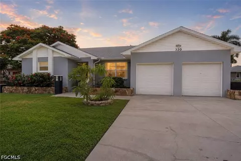 320 Georgia Ave, Fort Myers, FL 33905