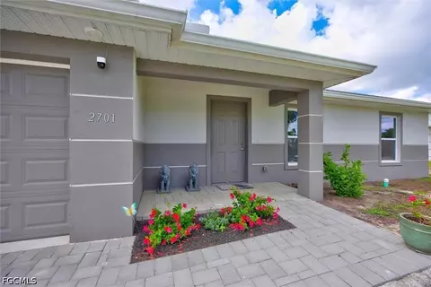 2701 Darlene Pl, Lehigh Acres, FL 33971