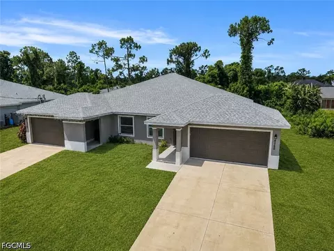 4753 27th St SW #4755, Lehigh Acres, FL 33973