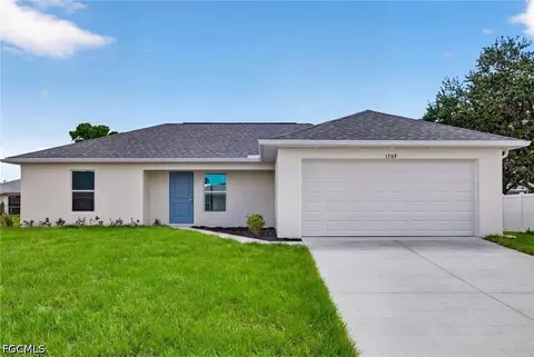 1709 NW 11th Ave, Cape Coral, FL 33993