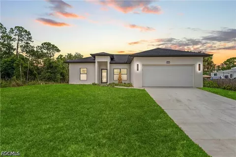 2602 E 2nd St, Lehigh Acres, FL 33936