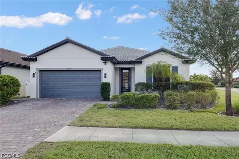 16000 Palmetto Prairie Dr, Alva, FL 33920