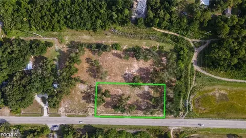6030 Mellow Dr, North Fort Myers, FL 33917