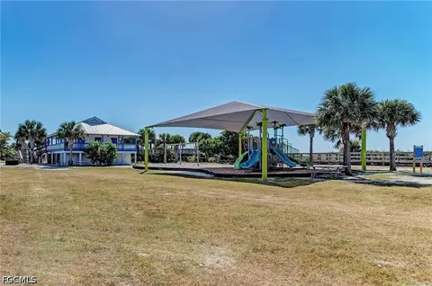 37 Dock Dr, Placida, FL 33946 photo 8