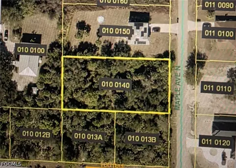 803 Maple Ave N, Lehigh Acres, FL 33972