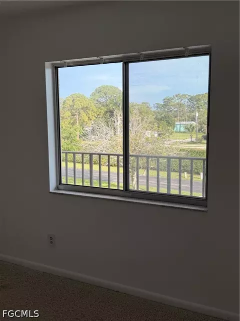 25806 Cockleshell Dr #C 313, Bonita Springs, FL 34135