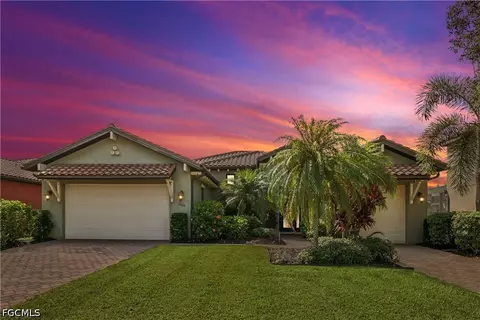 10100 Belcrest Blvd, Fort Myers, FL 33913