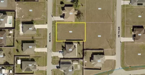 1701 NE 6th Pl, Cape Coral, FL 33909