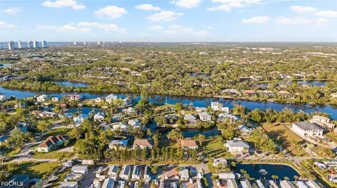 3665 Riviera Cir, Bonita Springs, FL 34134