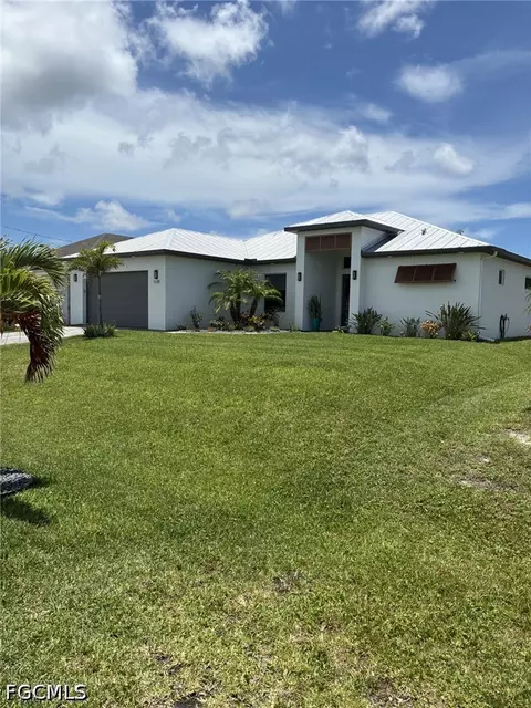1120 NW 42nd Pl, Cape Coral, FL 33993