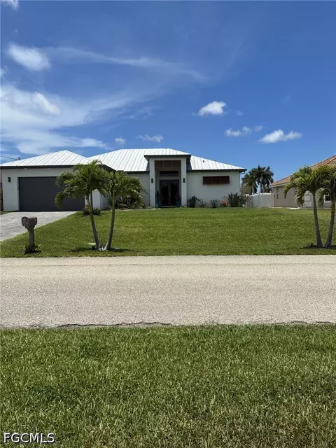 1120 NW 42nd Pl, Cape Coral, FL 33993