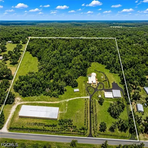 27255 Hickory Hill Rd, Brooksville, FL 34602