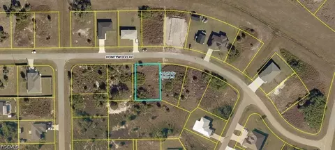 3016 Honeywood Rd, Labelle, FL 33935