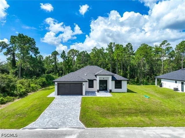 4402 E 13th St, Lehigh Acres, FL 33972
