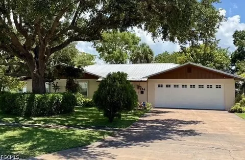 444 E Osceola Ave, Clewiston, FL 33440