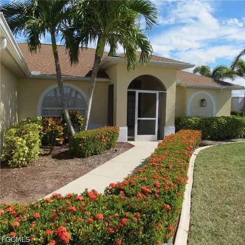 4145 SW 9th Ave, Cape Coral, FL 33914