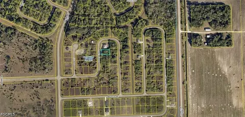 323 Phoenix Ter, Labelle, FL 33935 photo 4