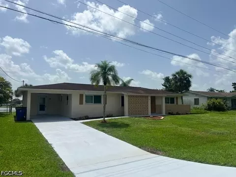 16 Greenwood Ave, Lehigh Acres, FL 33936