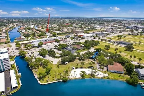 4704 SE 6th Ave #C, Cape Coral, FL 33904