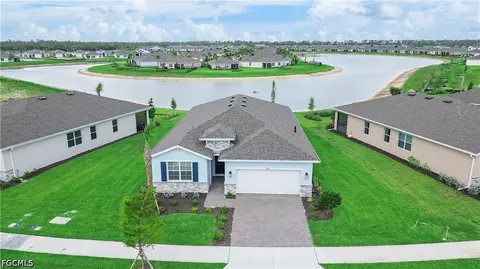 17911 Shade Tree Loop, Punta Gorda, FL 33982
