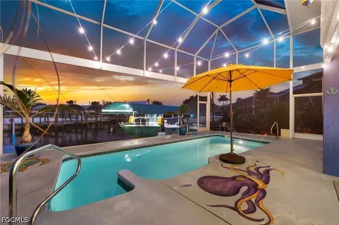 2808 Sanibel Blvd, Saint James City, FL 33956