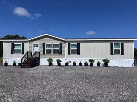 220 N Zambria St, Clewiston, FL 33440