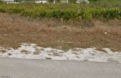 2804 13th St SW, Lehigh Acres, FL 33976