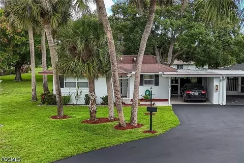 531 Pangola Dr, North Fort Myers, FL 33903