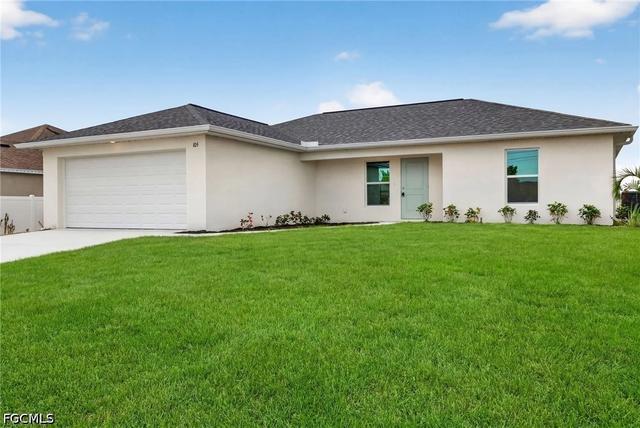 105 NW 9th Ter, Cape Coral, FL 33993