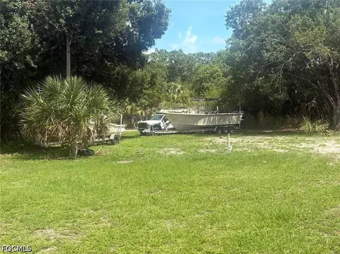 4281 Elwood Rd, Fort Myers, FL 33908