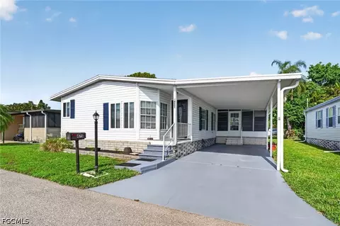 14505 Nathan Hale Ln #475, North Fort Myers, FL 33917