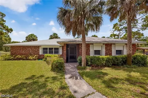 5261 Staley Rd, Fort Myers, FL 33905