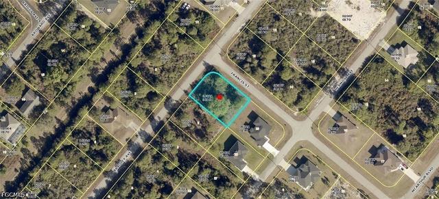 333 Bradley Ave, Lehigh Acres, FL 33974