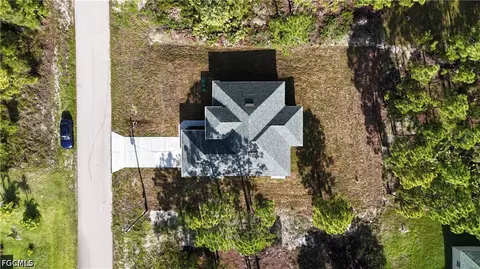 View/Area - 745 Manuel St E, Lehigh Acres, FL 33974 photo 3 of 4