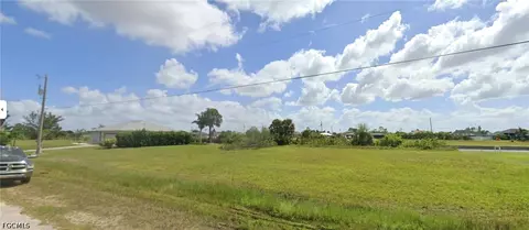 2902 NW 6th Ter, Cape Coral, FL 33993