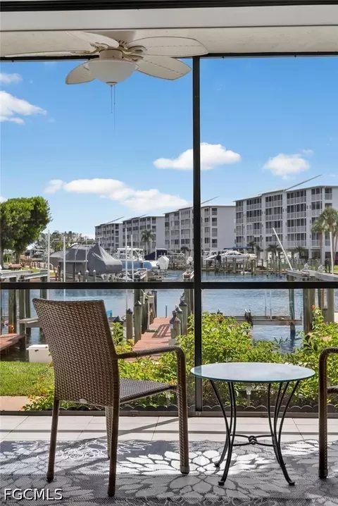 200 Lenell Rd #214, Fort Myers Beach, FL 33931