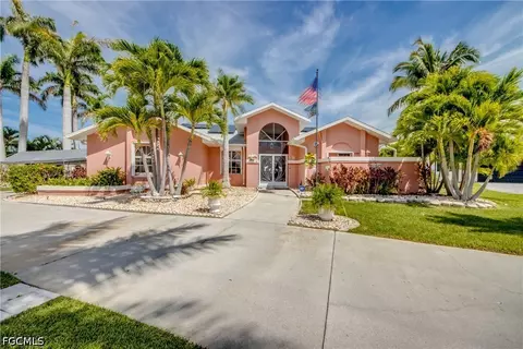 2105 SW 53rd Ter, Cape Coral, FL 33914