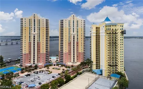 2743 1st St #704, Fort Myers, FL 33916