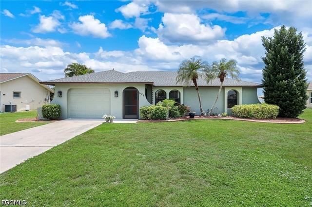 622 SW 22nd Ter, Cape Coral, FL 33991